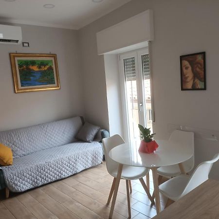 Apartmán La Finestra Sul Colle Caiazzo Exteriér fotografie